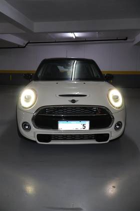 MINI COOPER 2.0 16V TWINPOWER GASOLINA S 4P STEPTRONIC MINI COOPER 2.0 16V TWINPOWER GASOLINA S 4P STEPTRONIC